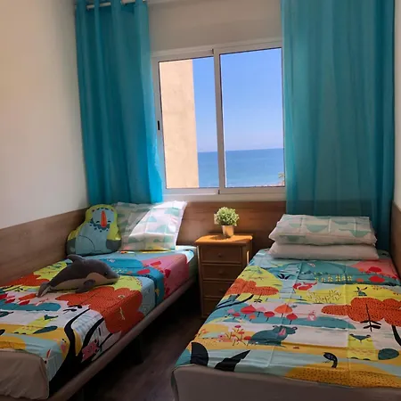 Cosy Directly On The / Few Mins From The Center شقة دينايا