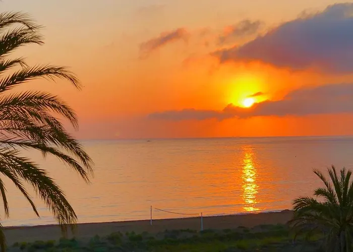 アパート Cosy Directly On The / Few Mins From The Center デニア